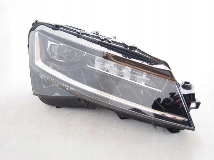 Skoda Superb 3 III FL 19r Reflektor Droite Feux phare Droit Lift 2019