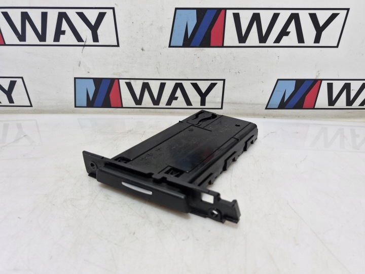 7127461 BMW E91 CUPHOLDER bracket for KUBEK EUROPA