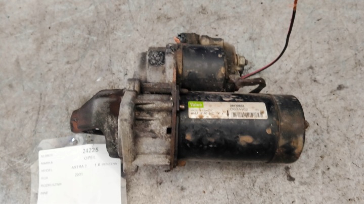 Opel Astra II starter 09130838 D6RA162