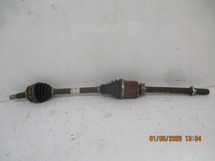 poluosovina prednja prednji dio desna NISSAN QASHQAI III J12 1.3i 10505219