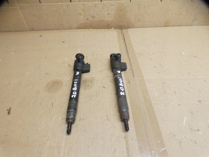 Einspritzdüse Einspritzdüse Pumpe-Düse-Einheit PEUGEOT CITROEN 2.0 9674984080