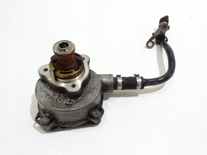 Pompa a vuoto VACUM BMW E60 7519457