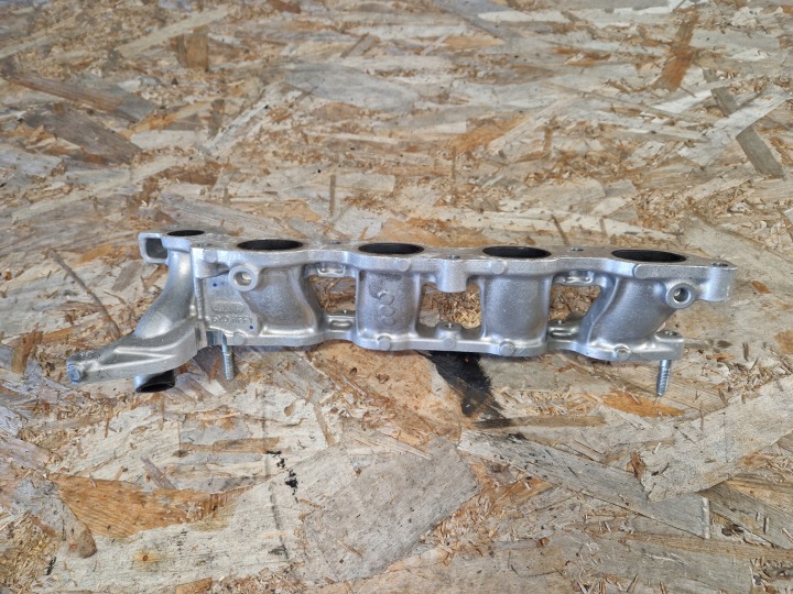 sací potrubí HONDA JAZZ V 1.5 eHEV HYBRYDA