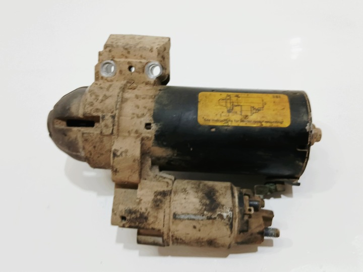 moteur du démarreur BMW E60 E70 E84 2.0D 7801203