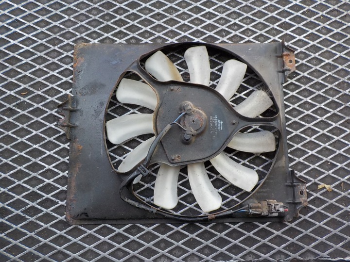 SUZUKI SX4 1.9 DDIS ORG Lüfter modul des Kühlers 065000-7340
