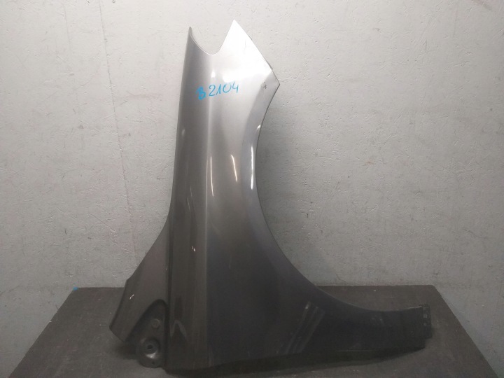 fender front right MERCEDES B KLASA W246