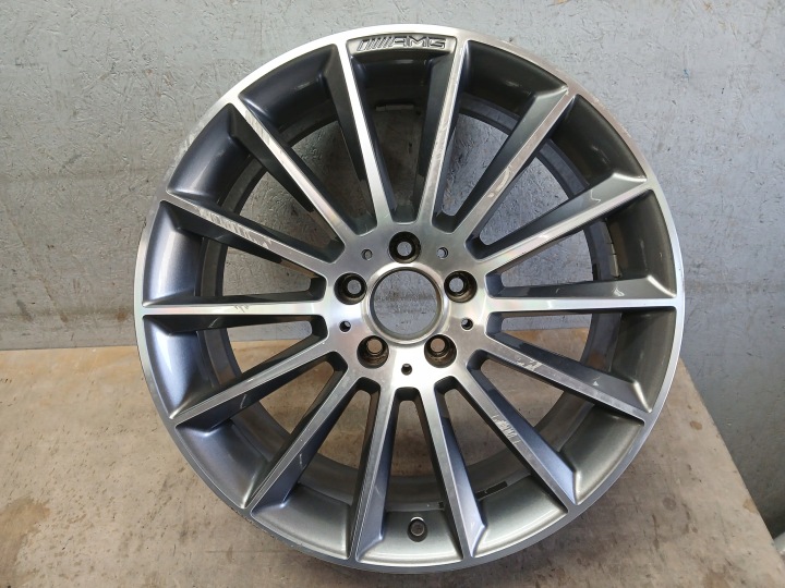 CERCHIO di alluminio MERCEDES A KLASA W177 AMG 7,5J 19" ET49 5X112 A1774011600