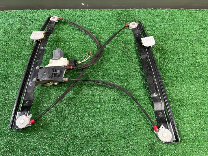 ELE mechanism windows right front FORD S-MAX 0130822286