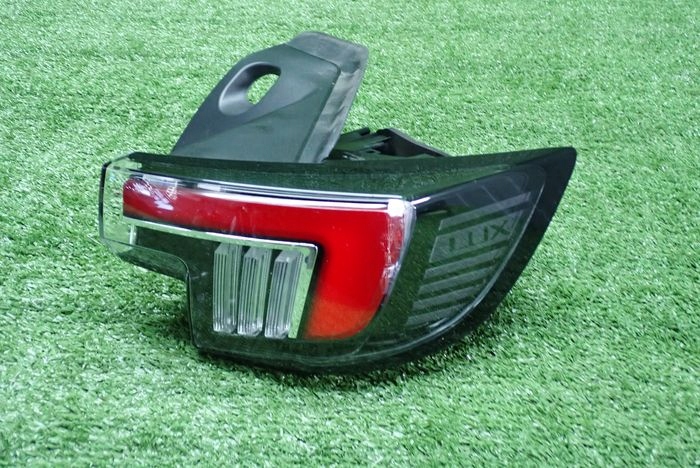 OPEL MOKKA B II LUX 20- light right rear rear part