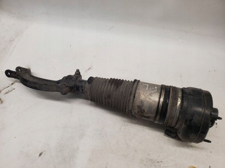 Audi A8 S8 D4 4H 4H0616039AB Linkerkant Voorkant pneumatische schokdemper 6