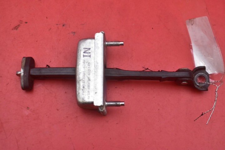 Limiteur Portière Gauche Avant 68610-0F010 TOYOTA VERSO 1 et 09-13