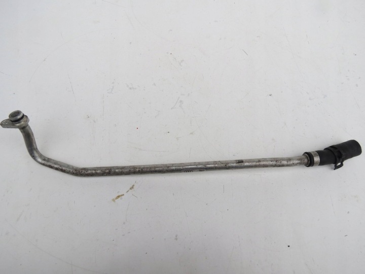 tubo d’acqua AUDI S7 4.0 TFSI 079121083H