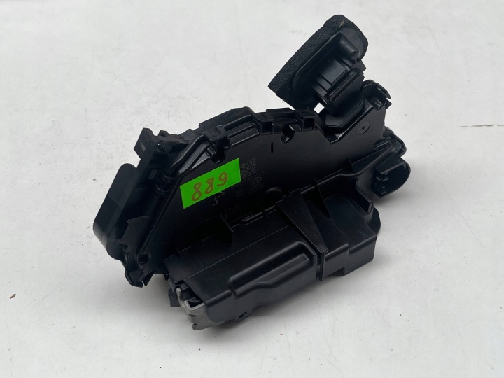 VOLKSWAGEN SEAT SKODA Schloß Tür links vorne 5TB837015D @M
