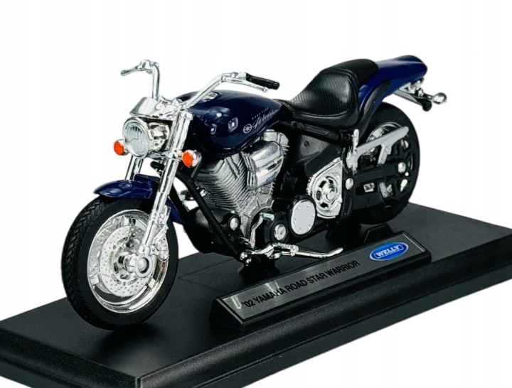 Welly модель мотоцикл '02 YAMAHA ROAD STAR WARRIOR 1:18