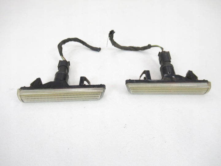 indicator left front BMW 7 e38