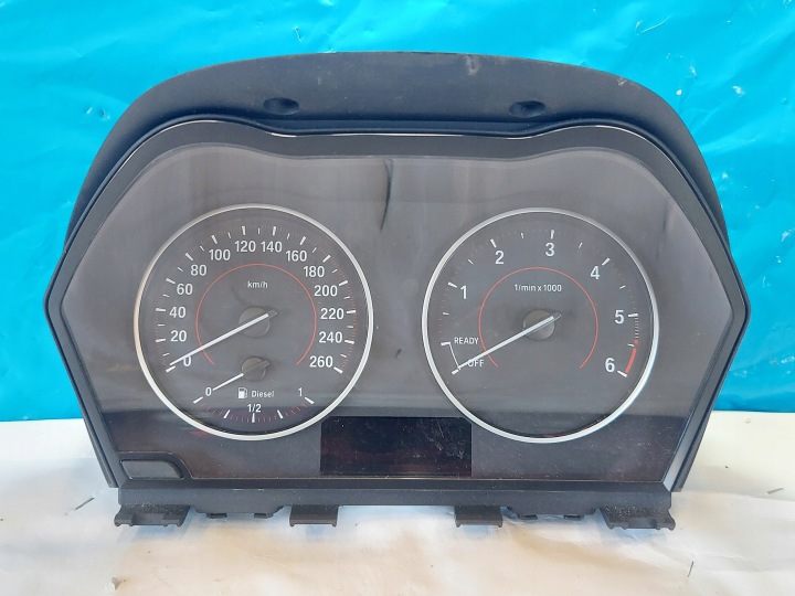 Instruments tachymètre compte tours Horloge montre tableau bord BMW 1 F20 2.0 TD 2011r 62109276598