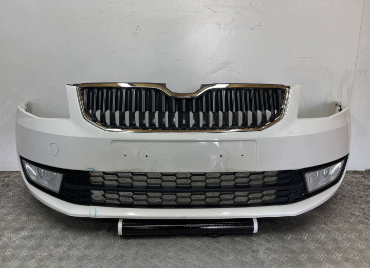 frontstoßstange vorne SKODA OCTAVIA 3 III 12- 5E0 LF9E