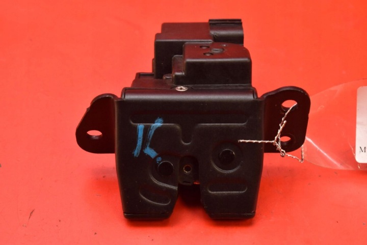 de la Serrure du capot Arrière Porte coffre hayon KIA SOUL 1 et 5D HB 08-11
