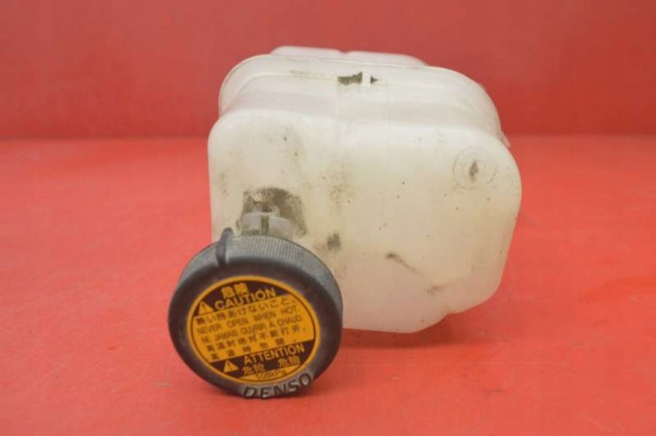 water tank TOYOTA PRIUS 3 III XW30 1.8 HYBRID 99 KM 09-11