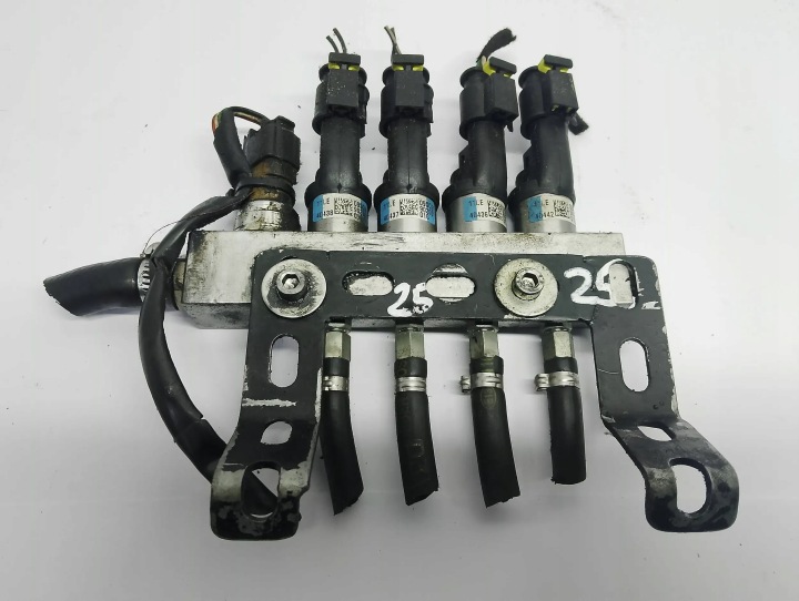Audi A4 S4 B5 8D 2000 restliche 67R010185, 110R000005