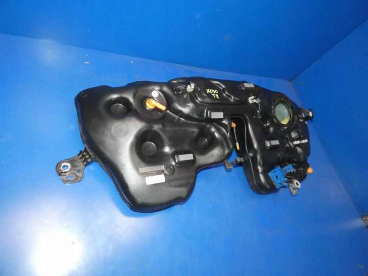 VOLVO XC90 II 2.0 T8 kraftstofftank tank