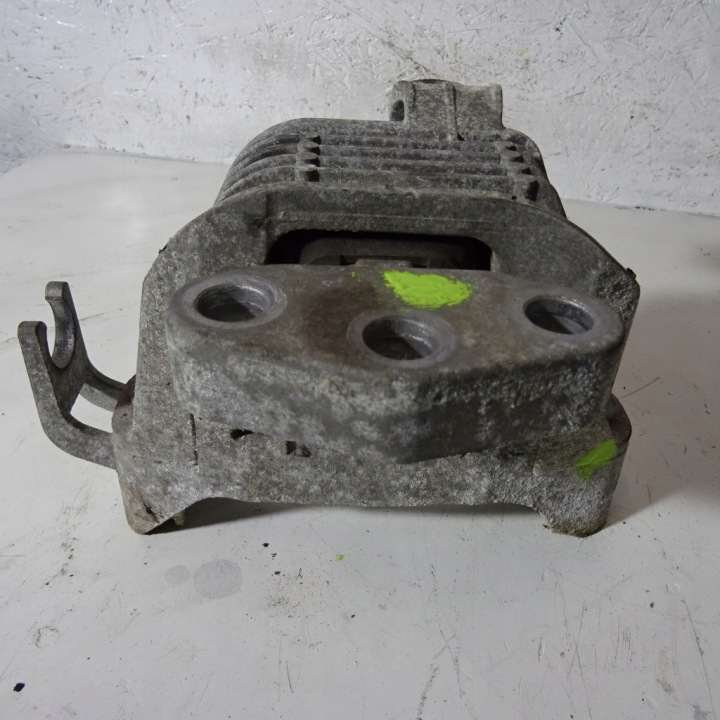 OPEL ZAFIRA C 2.0CDTI Supporto motore staffa fissaggio 13347451