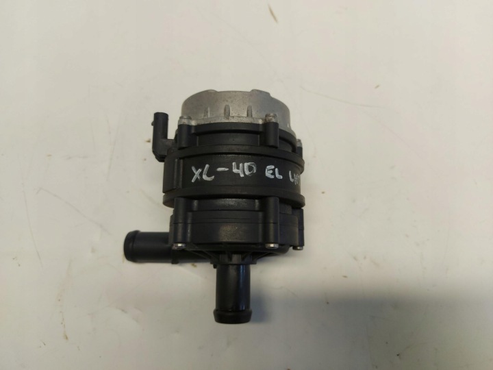 VOLVO XC40 LIFT Pompa ausiliaria acqua motore 32257969