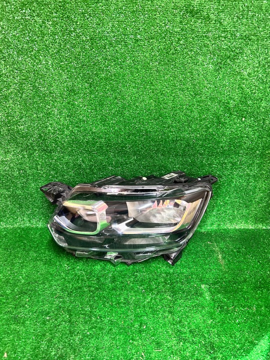 REFLEKTOR left CITROEN BERLINGO III IV 18- NR.R