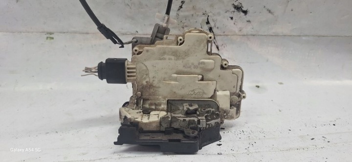 lock door VW PASSAT B6 left rear part 3C4839015A