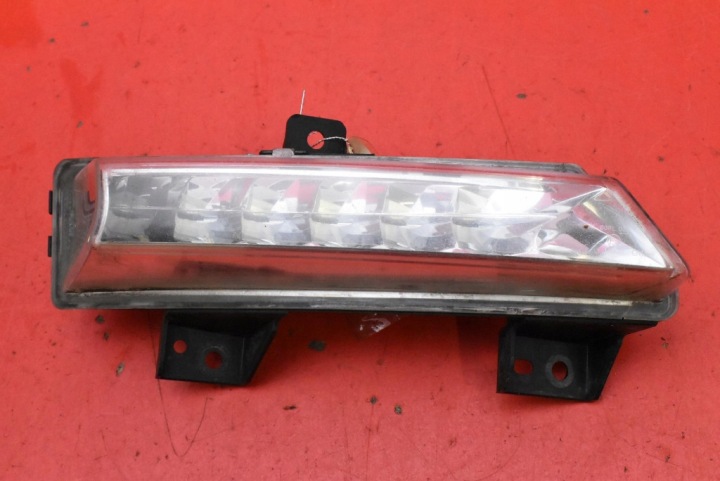 maglenka desni prednji dio prednji DRL 266006799R RENAULT MEGANE 3 III LIFT 08-14