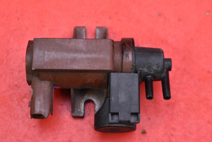 Vanne à vide 6G9Q-9E882-CA FORD KUGA MK1 et 2.0 TDCI 136 KM 08-13