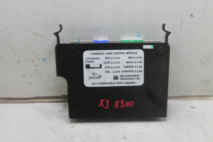 module control unit of the lights LXF2245AA JAGUAR XJ V X300 94-97