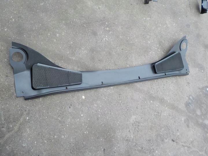 Grille égouttage ford focus mk3 lift 2018r BM51-A02216-AF
