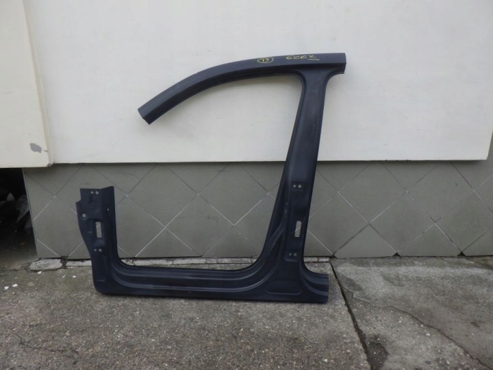 VW TIGUAN 5N0 08- Jupe Garniture moulure montant Gauche