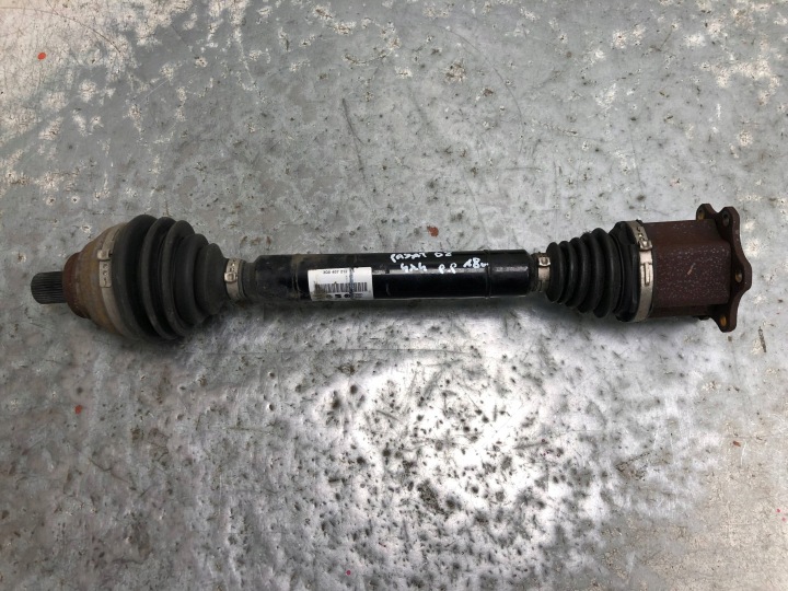 Antriebswelle rechts vorne 4x4 VW PASSAT B8 KOMBI 3Q0407272BB