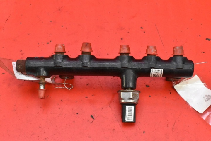 vstrekovacia rampa 9674300080-03 CITROEN C4 PICASSO 2 II 2.0 BLUEHDI 150 KM