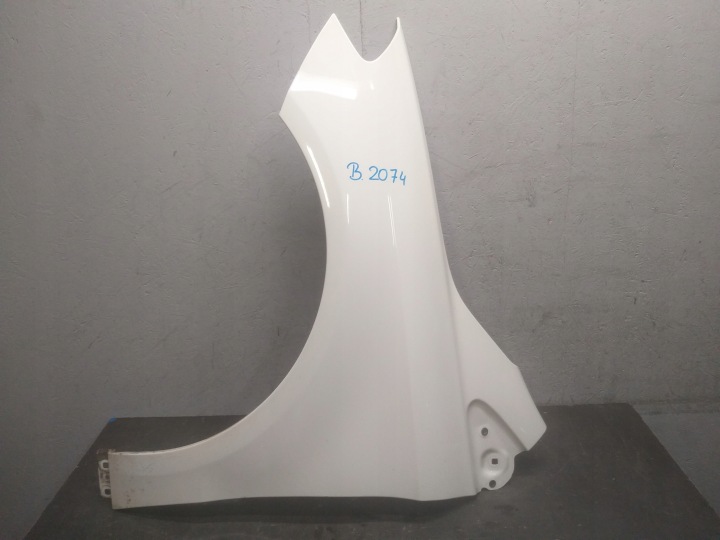 fender front left MERCEDES B class W246