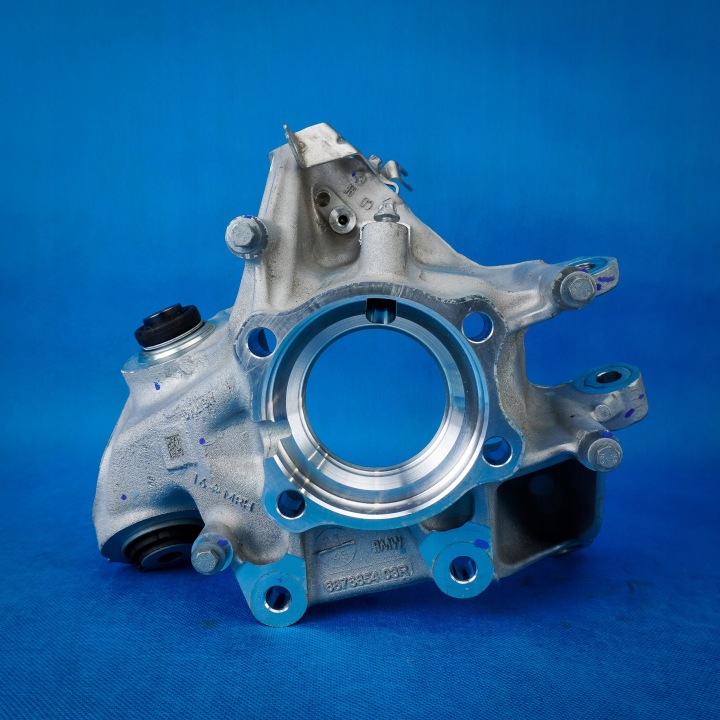 otoč kola zadní pravá BMW X5 G05 X6 G06 33306876652 6876652 6876654