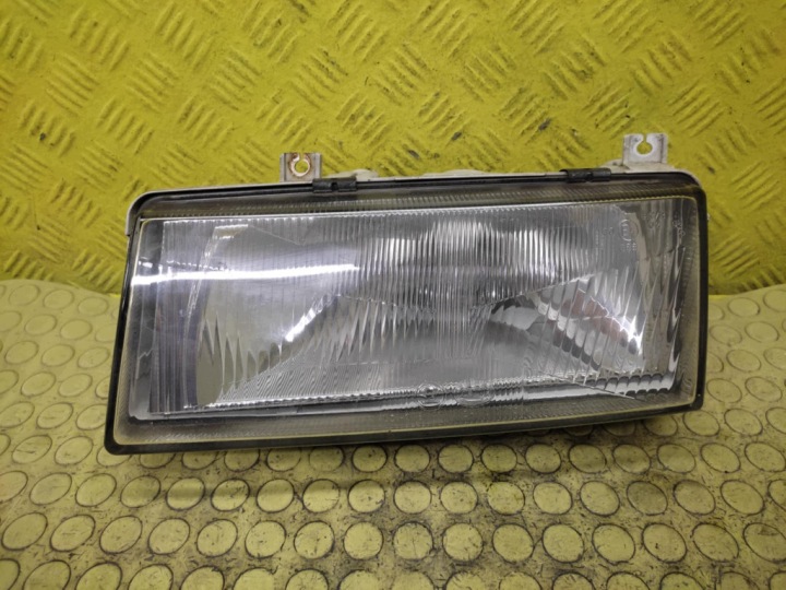 SKODA FELICIA REFLEKTOR FANALE FARO sinistra Anteriore 24614900