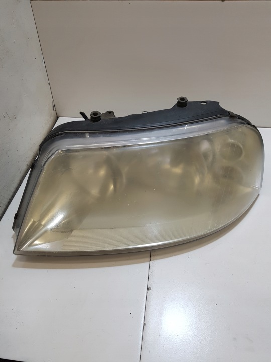 Feux phare Gauche Avant LIFT VOLKSWAGEN SHARAN 1 0301182201