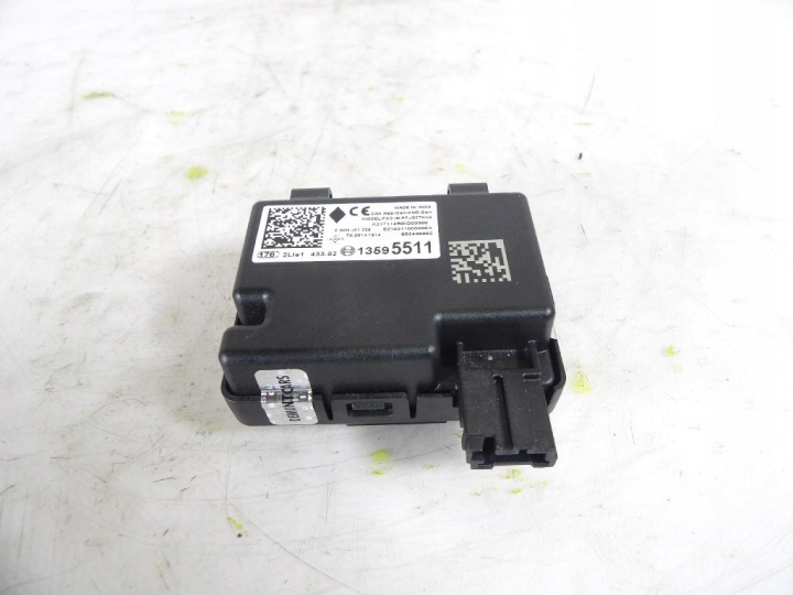 OPEL ASTRA K Module Central de la serrure 13595511