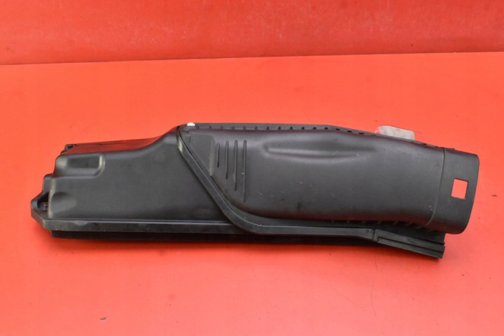 motor cover upper 15383001 BMW E60 E61 3.0 D 231 KM 03-07