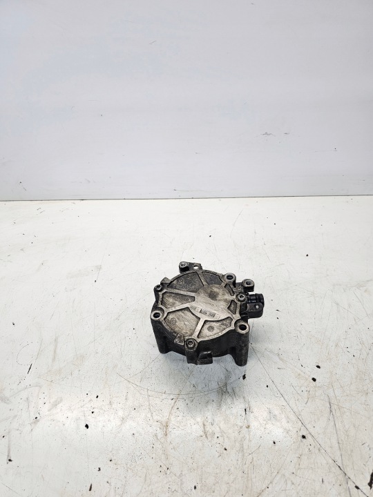 Pompa VACUM AUDI A3 8V A4 B9 A5 VW SEAT SKODA 2.0 TFSI 06K145100AE
