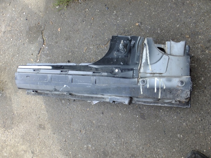 threshold right mercedes CLC CL203 2009r