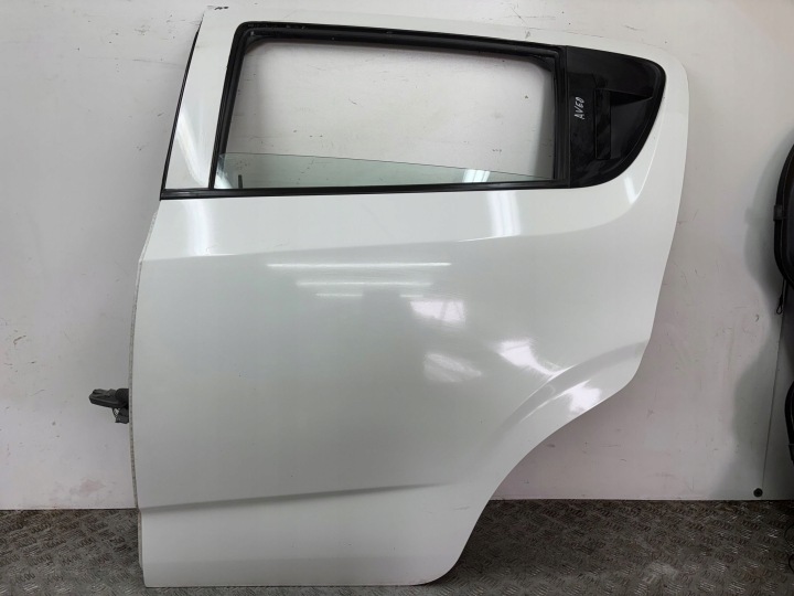 dveře záď zadní levé CHEVROLET AVEO T300 HB 11