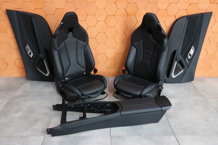 BMW Z4 G29 belső FOTELE m-csomag fűtés VERNASCA ALCANTARA 7412 km!!