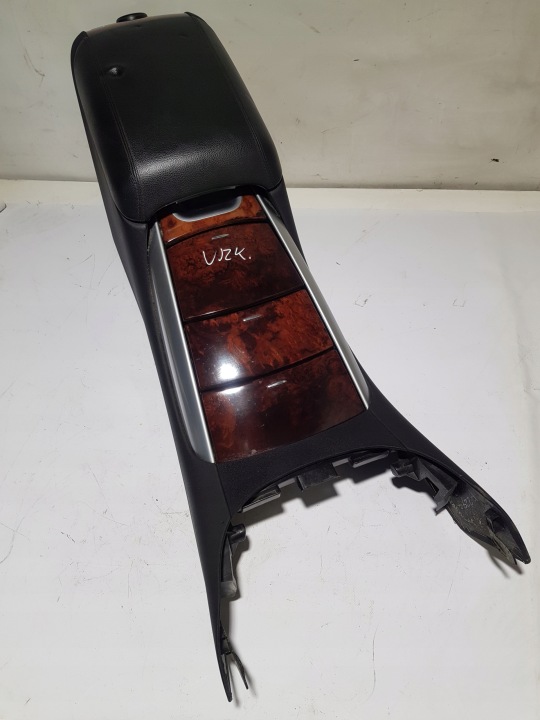 armrest MERCEDES W251 TUNEL
