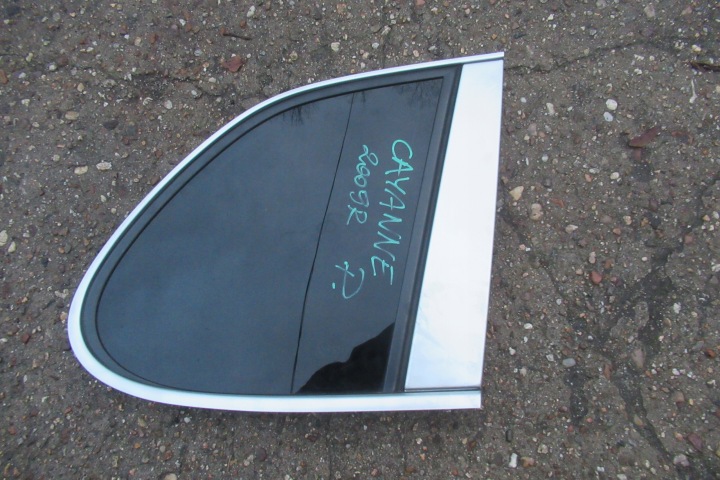 PORSCHE CAYENNE 08R window bodywork rear right