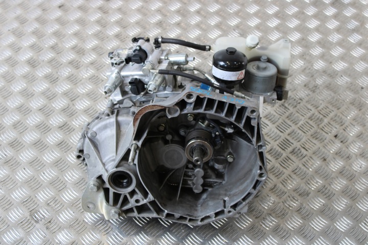 Boîte de vitesses Manuel MANUAL 55241803 FIAT 500L 500 L 1,3 MJ