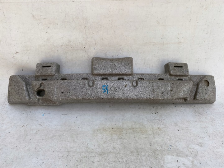 HYUNDAI I20 und 1 08- ABSORBER PIANKA der Stoßstange vorne 86520-1J000